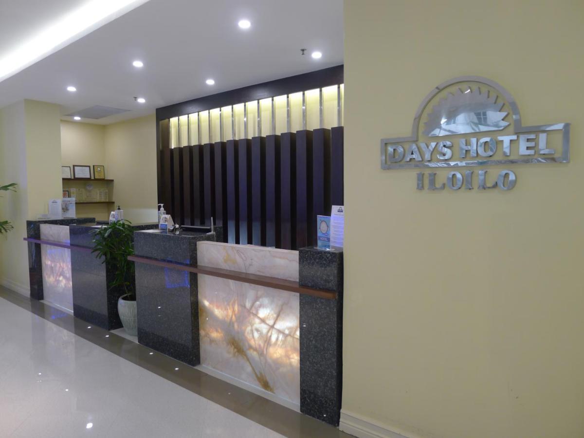 Days Hotel By Wyndham Iloilo Exterior photo